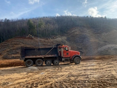 McCraw Trucking Cana, VA